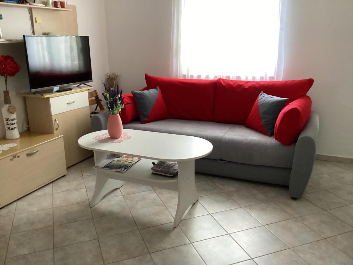 Apartment Emma Медулин Екстериор снимка